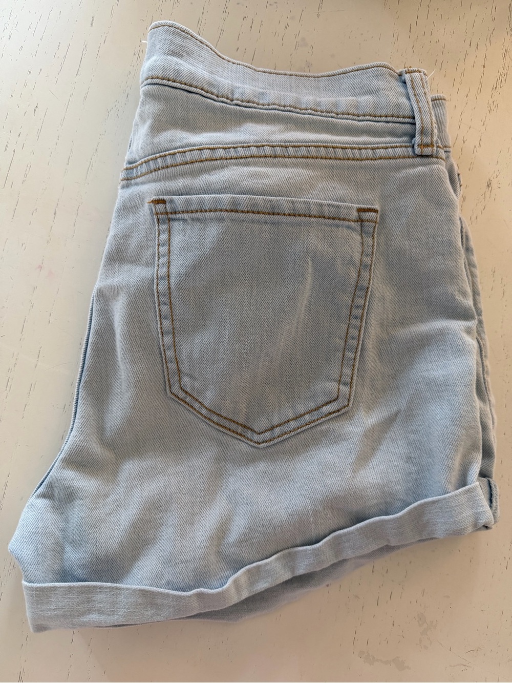 Old Navy Boyfriend Light Blue Denim Roll-Hem Women's Shorts, Size 6